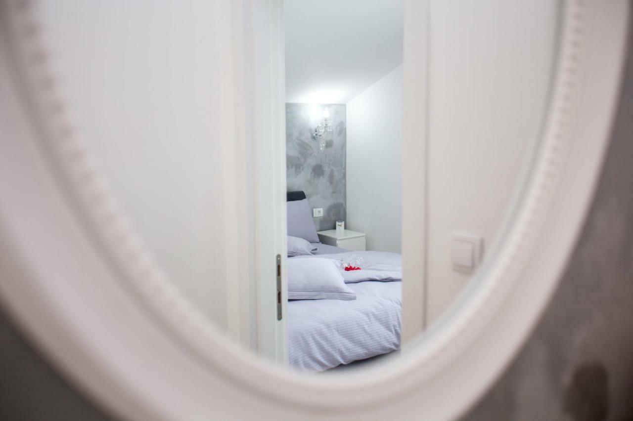 Sunny Nest Apartments Котор Экстерьер фото
