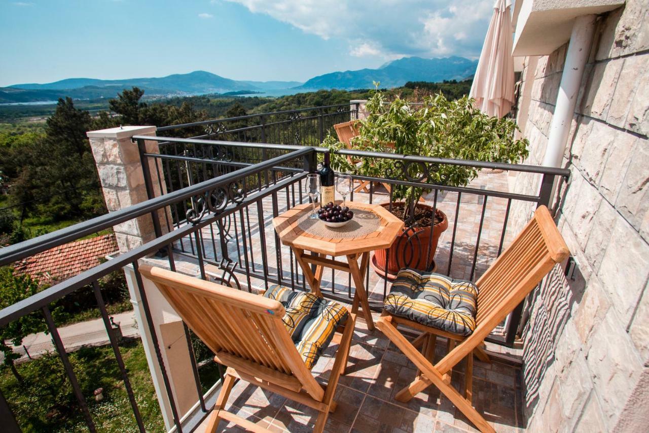 Sunny Nest Apartments Котор Экстерьер фото